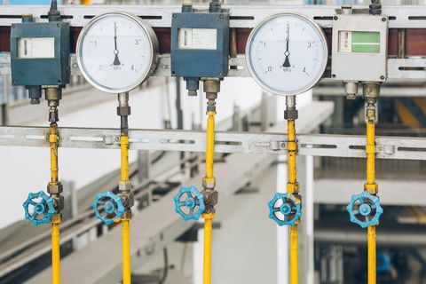 Pressure Gauge Manufacturing Overview: Components, Production Process, and Practical Knowledge